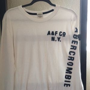 Abercrombie & Fitch longsleeve shirt